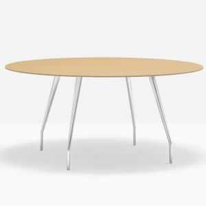Two rows of Rizz office workstations by Pedrali in an open-plan office