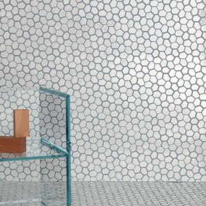 Amenity floor in Botanica matt mosaic by Mutina