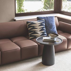 Qubik pouf 39.4 x 39.4 in in Gritti fabric