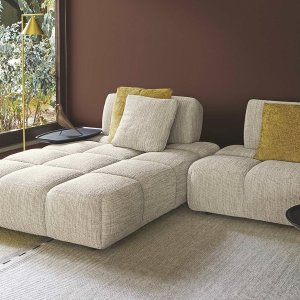 Rounded upholstered cubes on a Flexteam Qubik seat