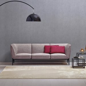 Guest seating Social Plus by Pedrali, 30 3/8 in deep, in a corporate lobby