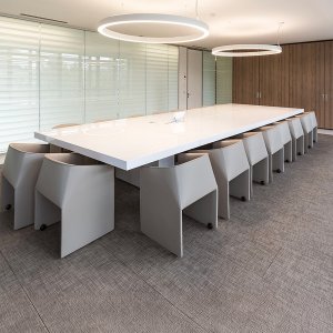 Round Asymmetrical table Ø71 in with single top and no metal frame