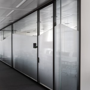 65 inch videoconference screen integrated into a W80 wall