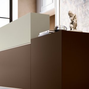 Reception counters from the Z1 series in a two-tone finish