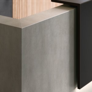 Detail of the ABS edge protecting the Z2 worktop corner