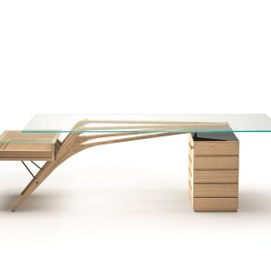 Executive desk Cavour CM by Zanotta in a corner office