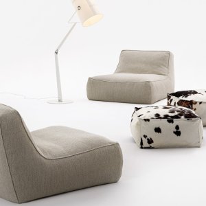 Zoe designer lounge chair by Verzelloni