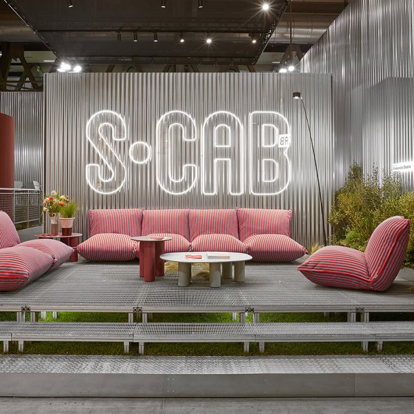S•CAB chairs tables and stools for hospitality and corporate interiors