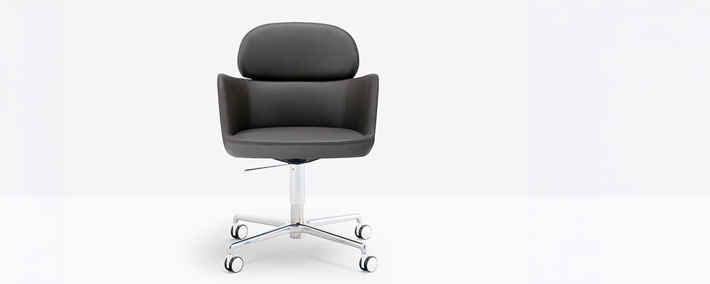 Task chair